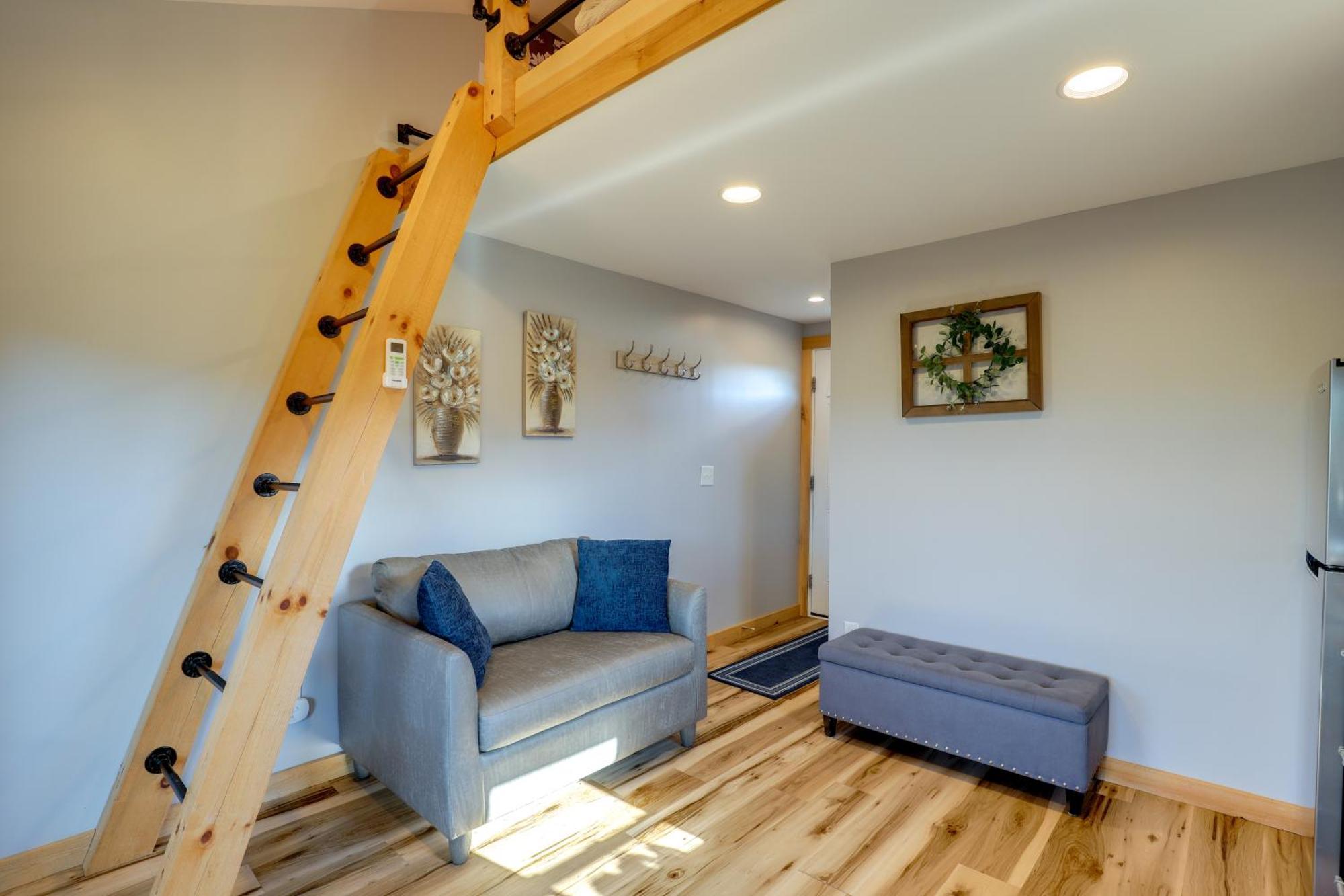 Marshall Studio With Loft, Hot Tub And Views! Εξωτερικό φωτογραφία
