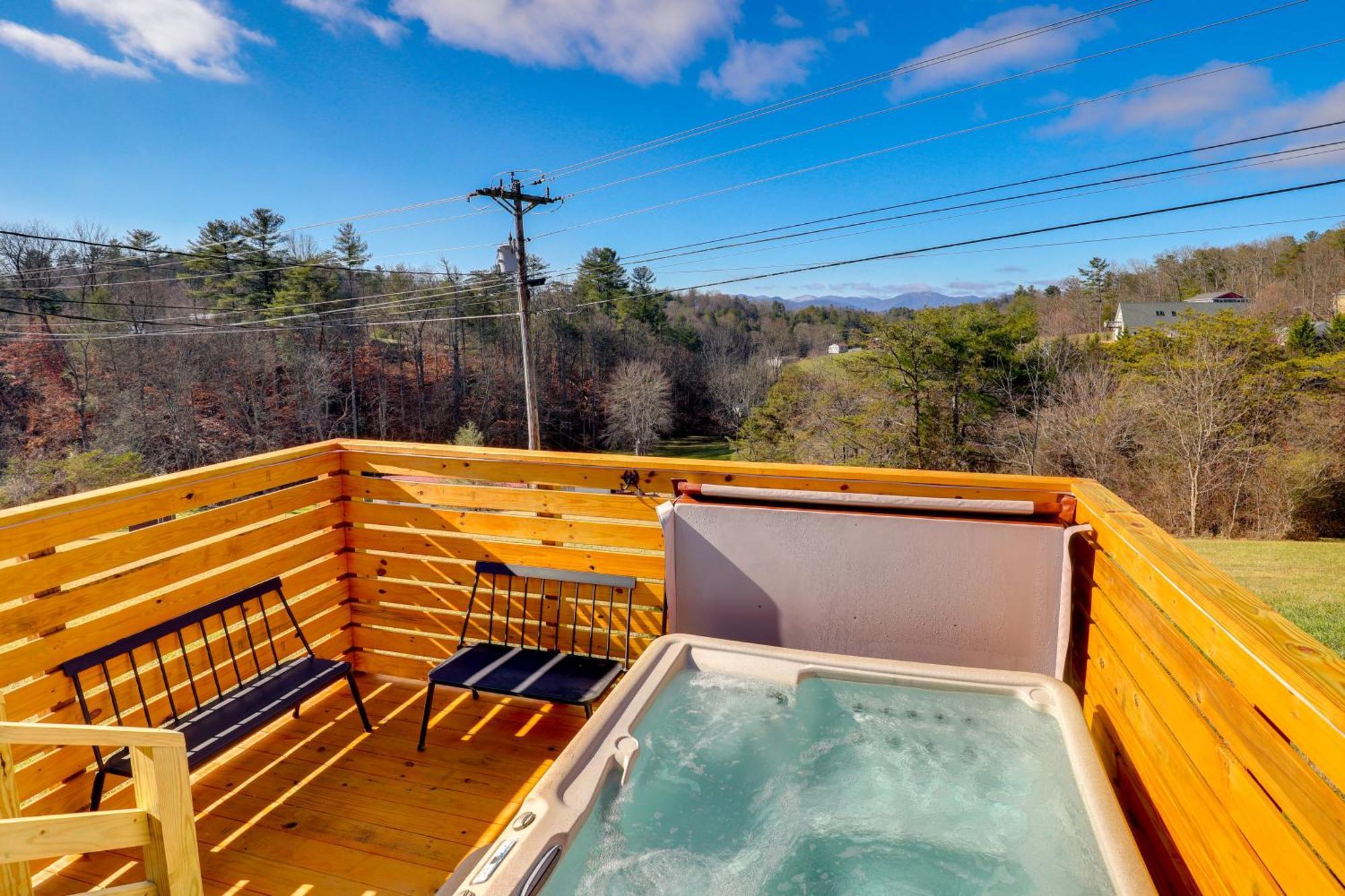 Marshall Studio With Loft, Hot Tub And Views! Εξωτερικό φωτογραφία