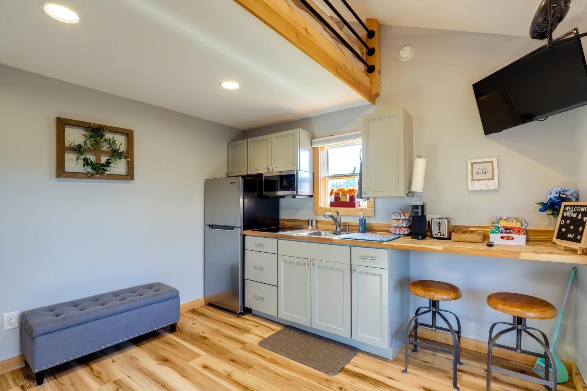 Marshall Studio With Loft, Hot Tub And Views! Εξωτερικό φωτογραφία